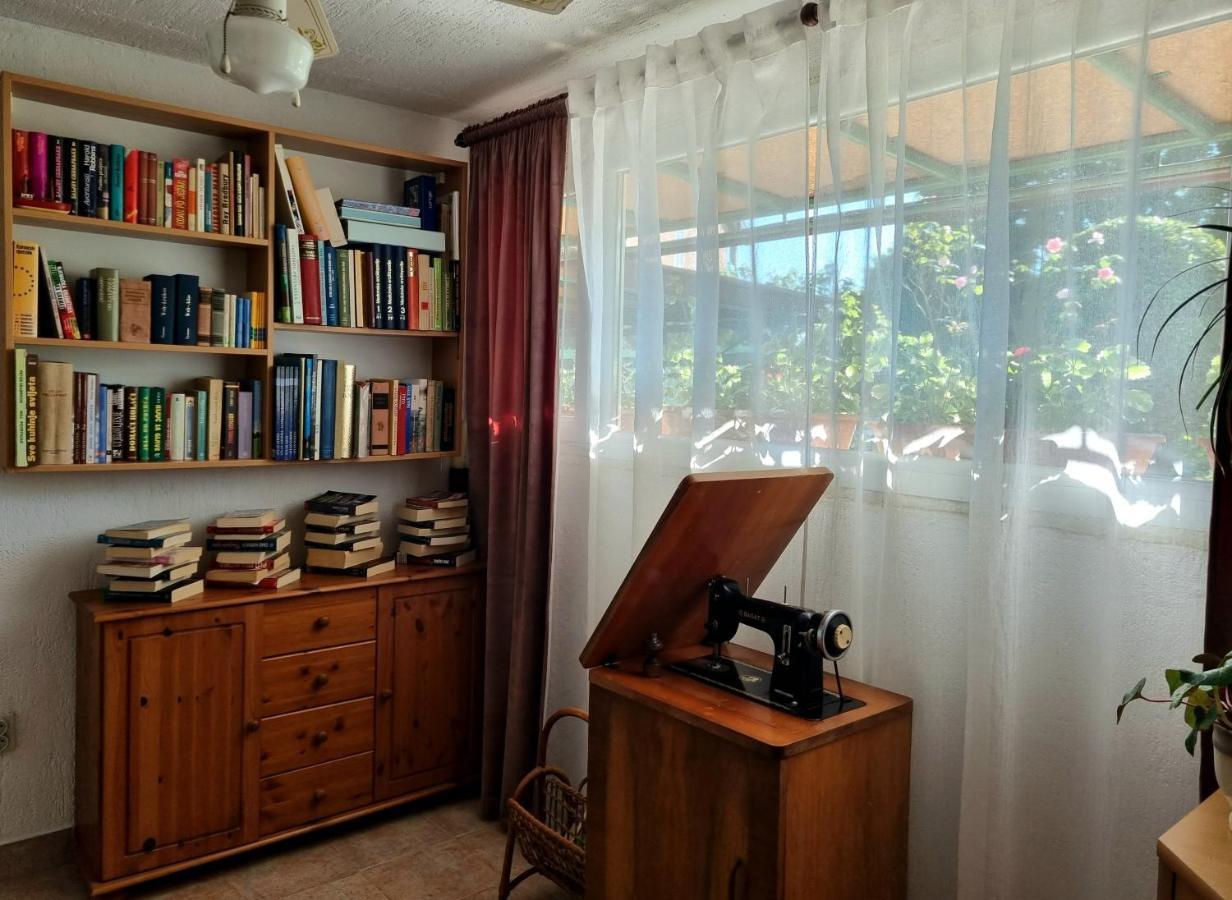 Apartment Melanie Skrbčići Eksteriør billede