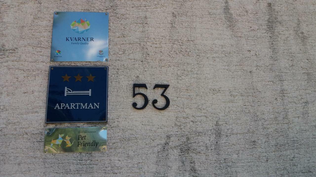 Apartment Melanie Skrbčići Eksteriør billede